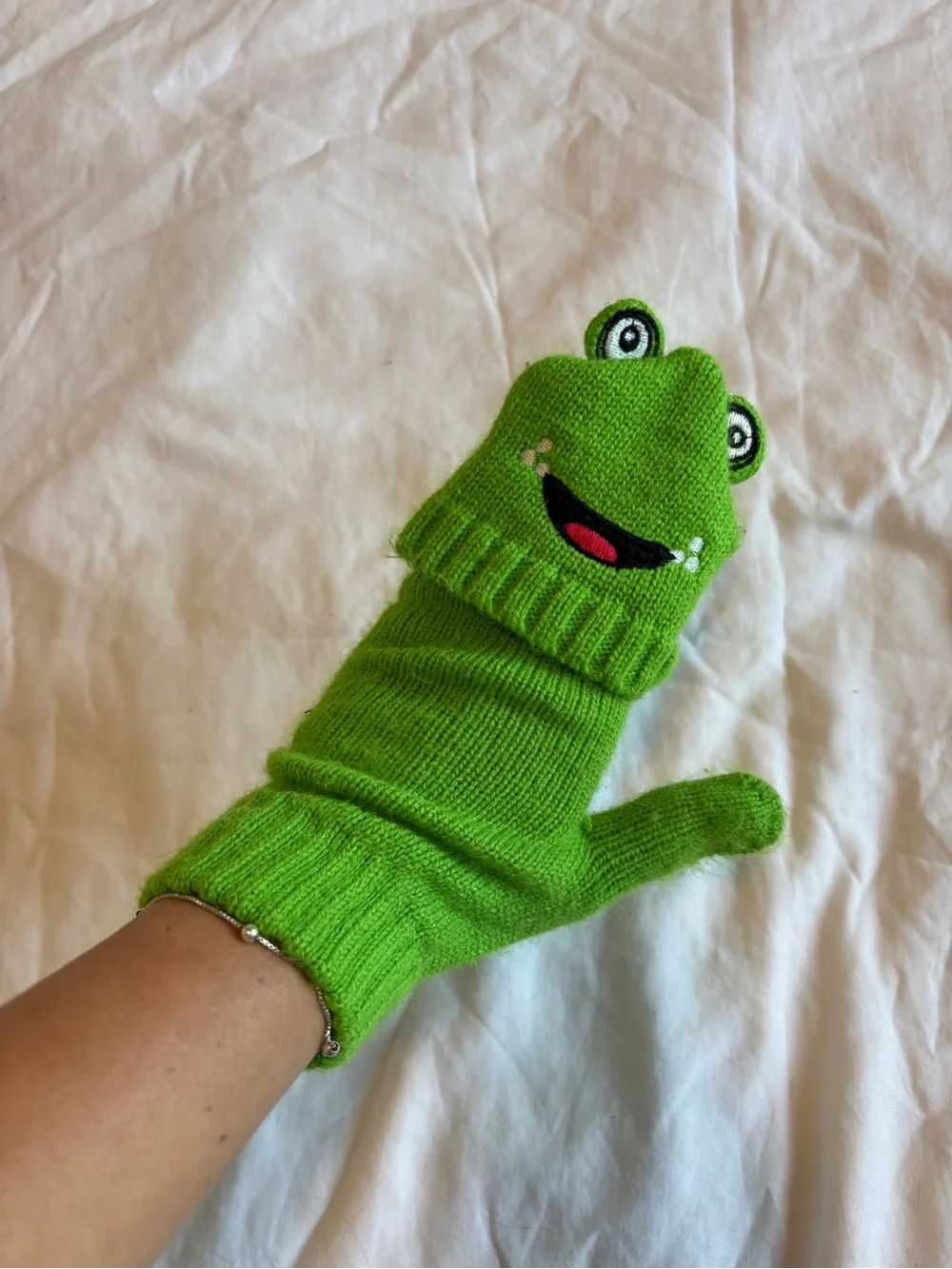 5/$10🌟 | Frog Mittens
